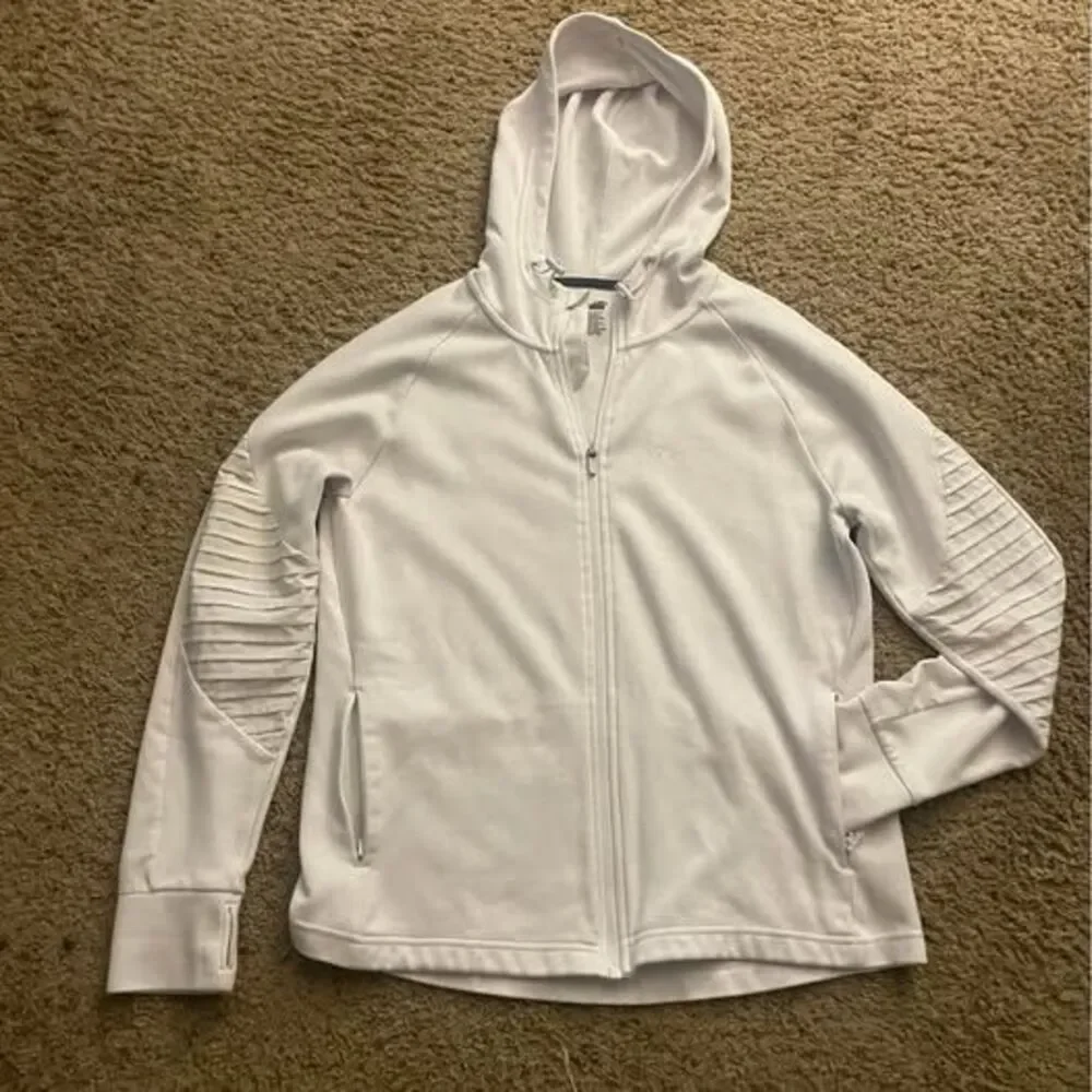 Avia Women's XL White Zip-Up Hoodie